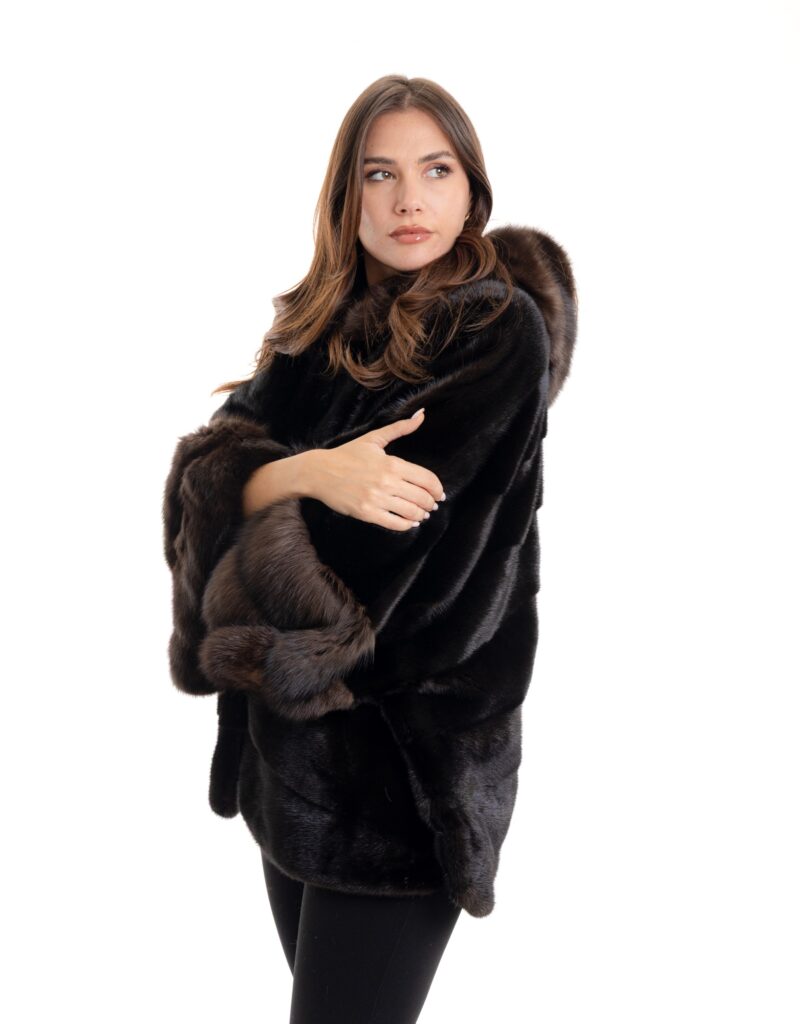 Mantella black