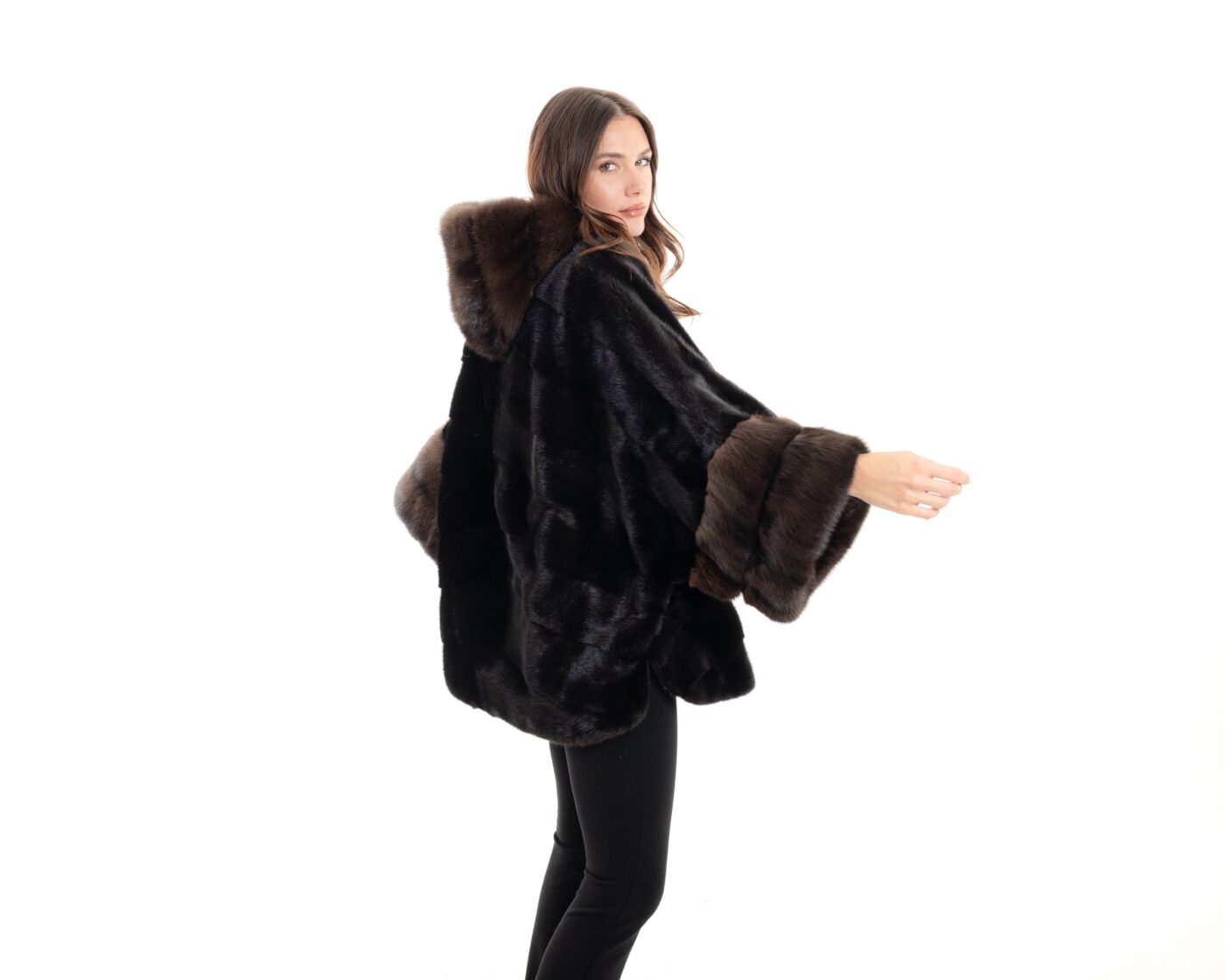 Mantella black