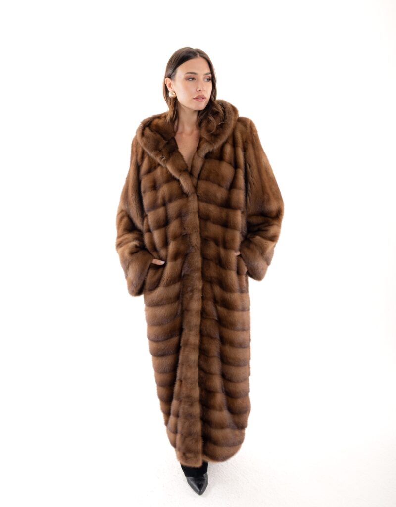 Visone cappotto lungo 1